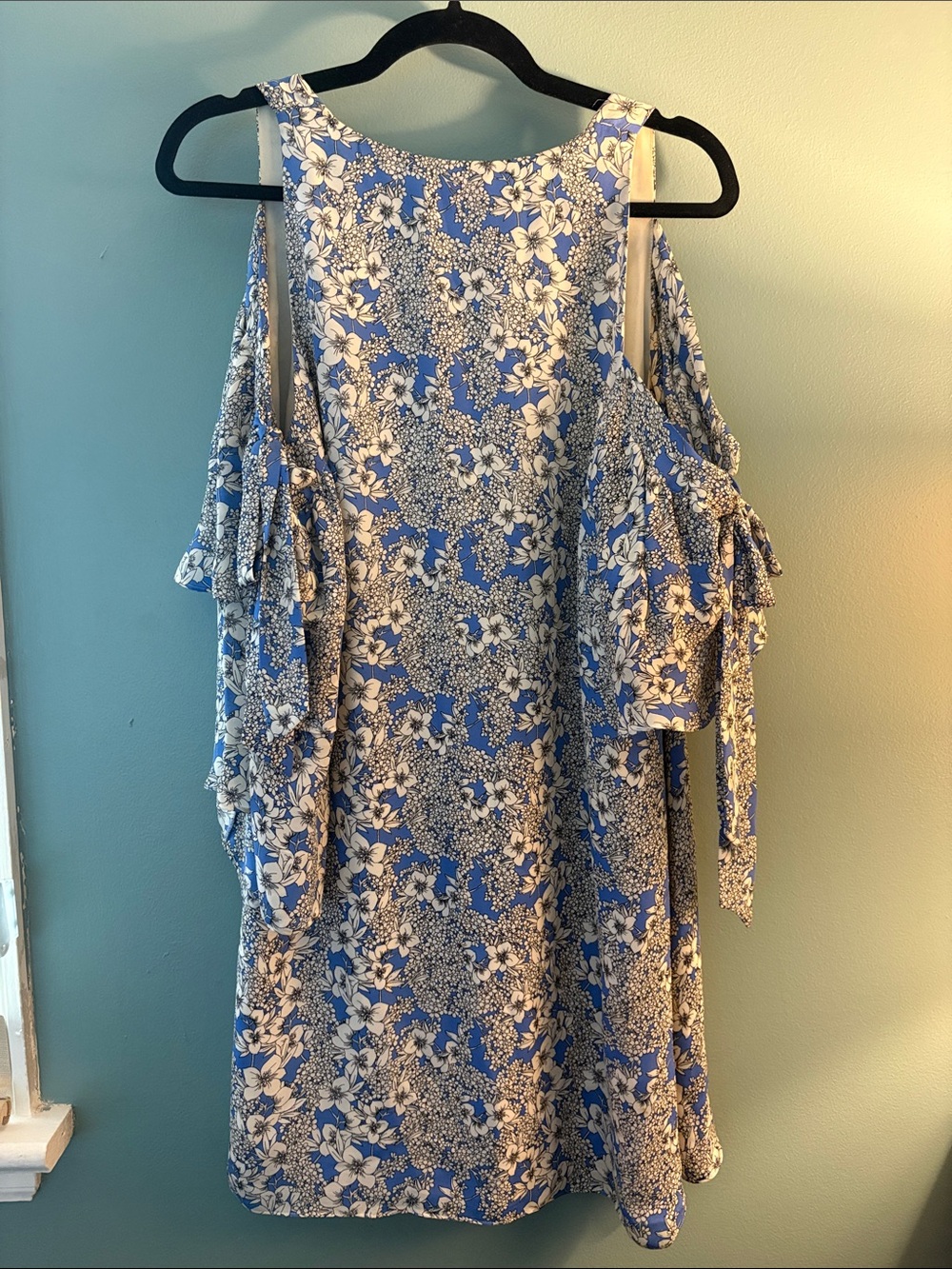 Dress Subcategory Identification - Picture 3 of 3